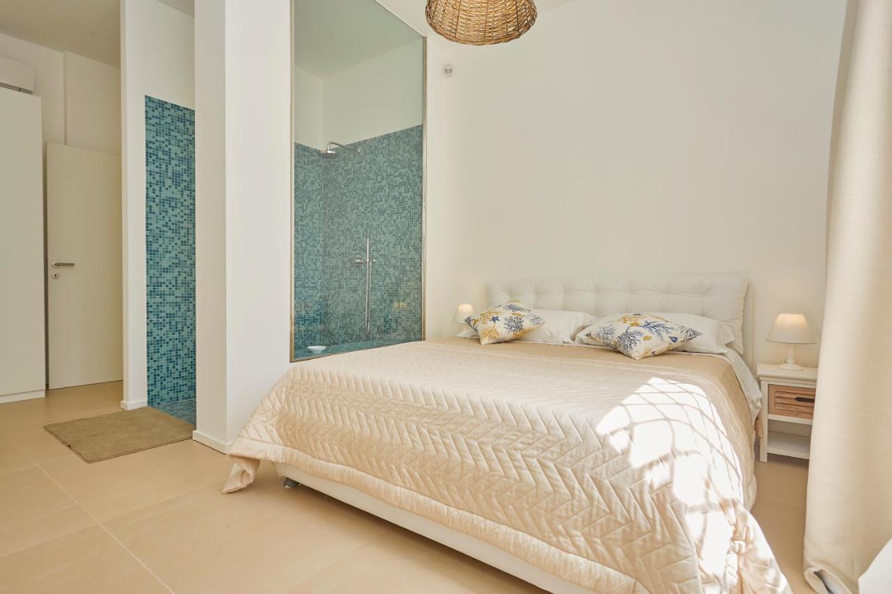 Casa Sugli Scogli Villa Фонтане Бианче Екстериор снимка