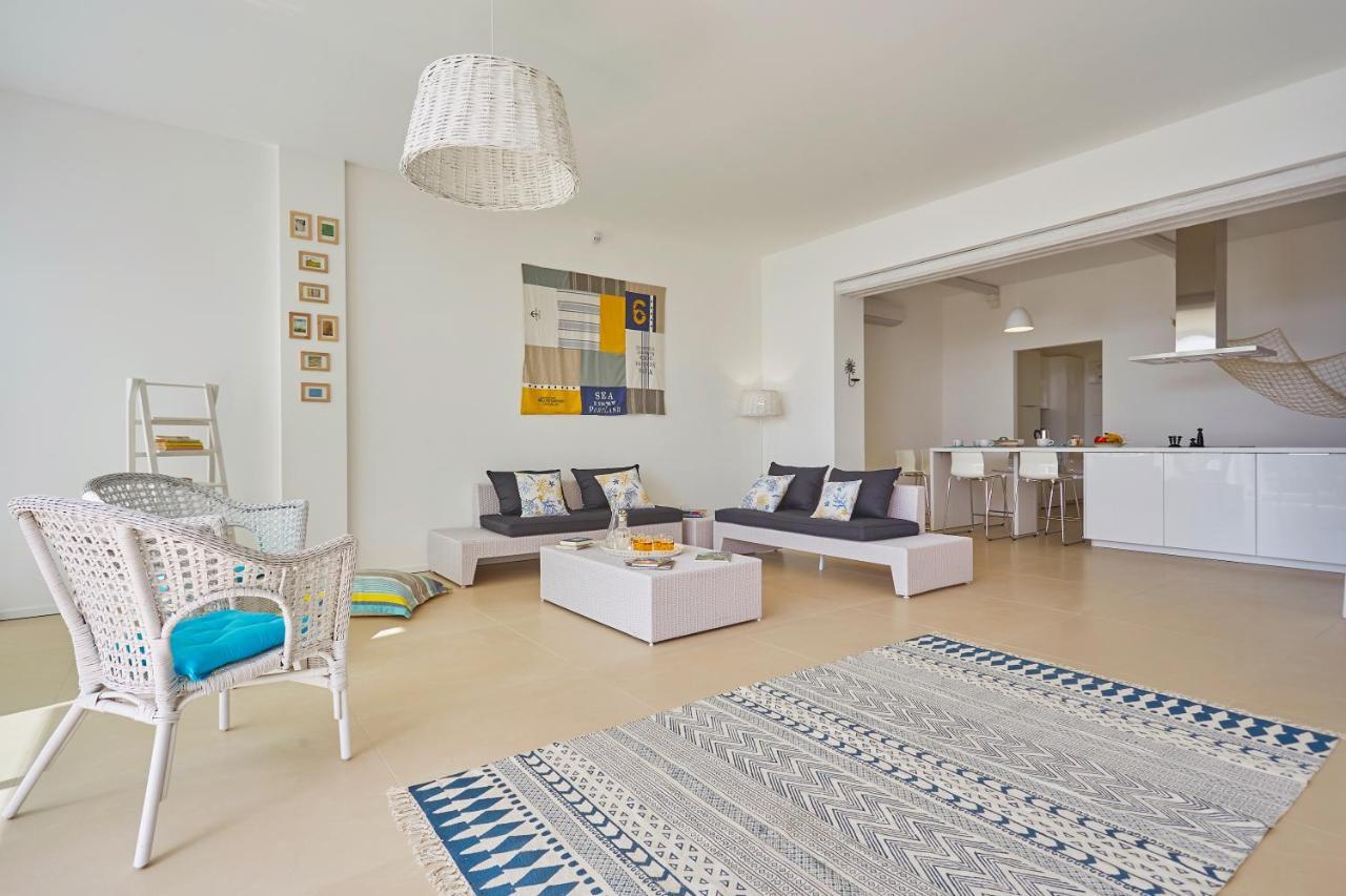 Casa Sugli Scogli Villa Фонтане Бианче Екстериор снимка