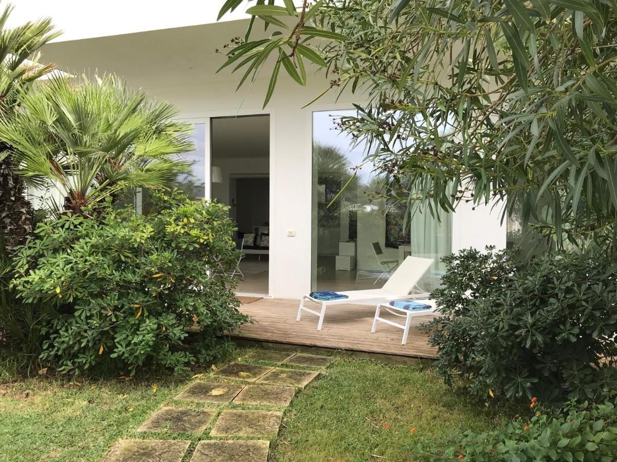 Casa Sugli Scogli Villa Фонтане Бианче Екстериор снимка